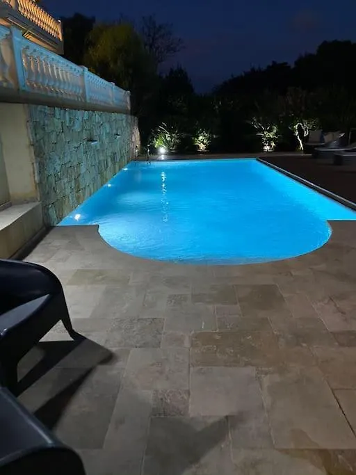 Big Villa, Independent Apartment Of 170 M Vallauris