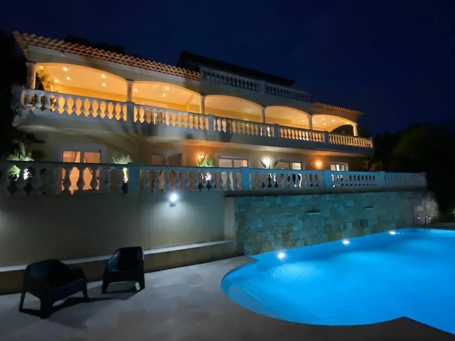 Big Villa, Independent Apartment Of 170 M Vallauris