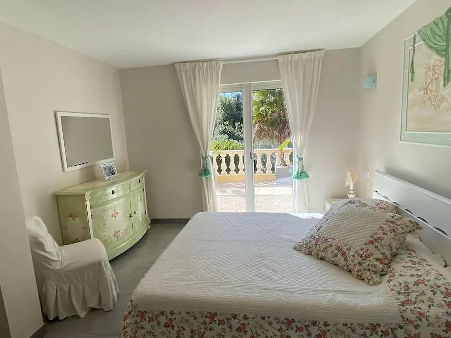 Big Villa, Independent Apartment Of 170 M Vallauris 0*,  France