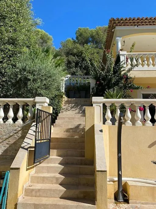 Big Villa, Independent Apartment Of 170 M Vallauris