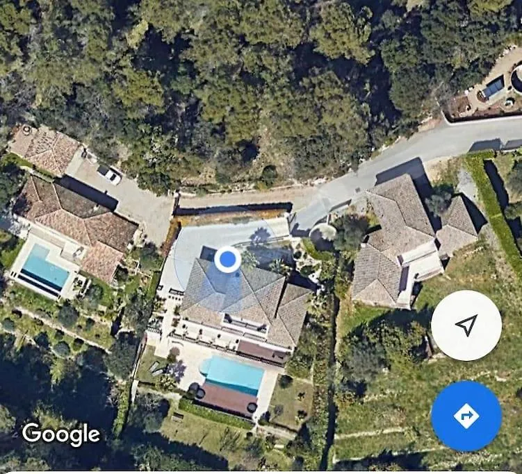 Big Villa, Independent Apartment Of 170 M Vallauris
