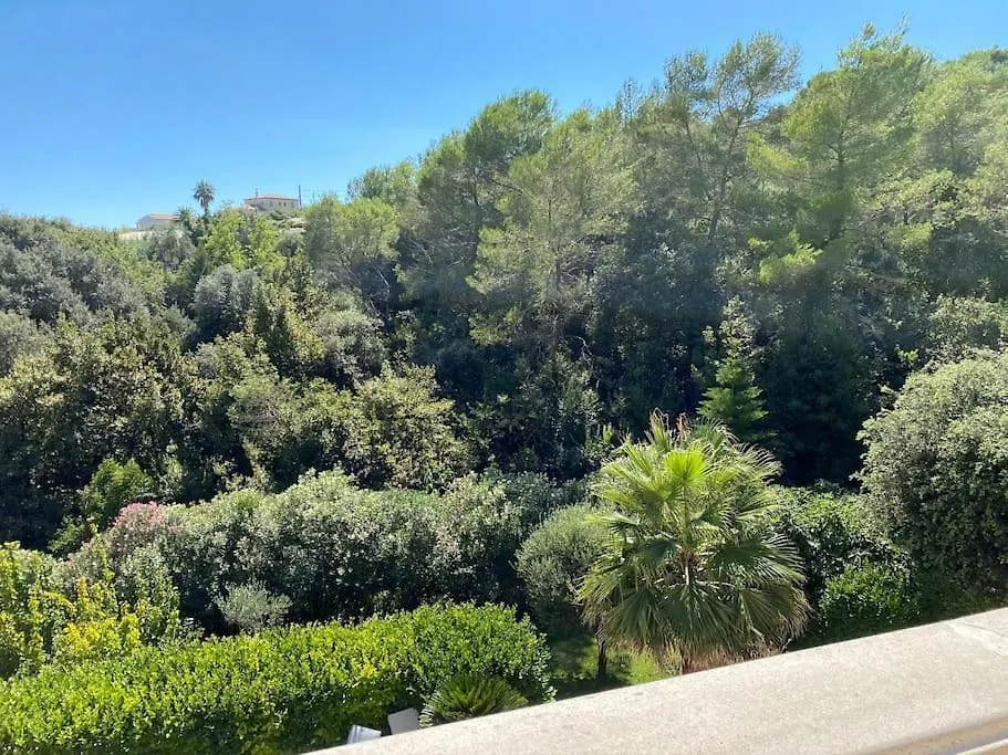 Big Villa, Independent Apartment Of 170 M Vallauris France