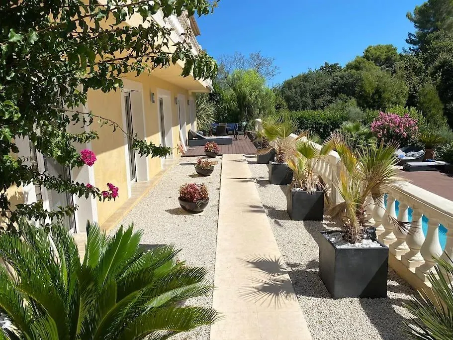 Big Villa, Independent Apartment Of 170 M Vallauris